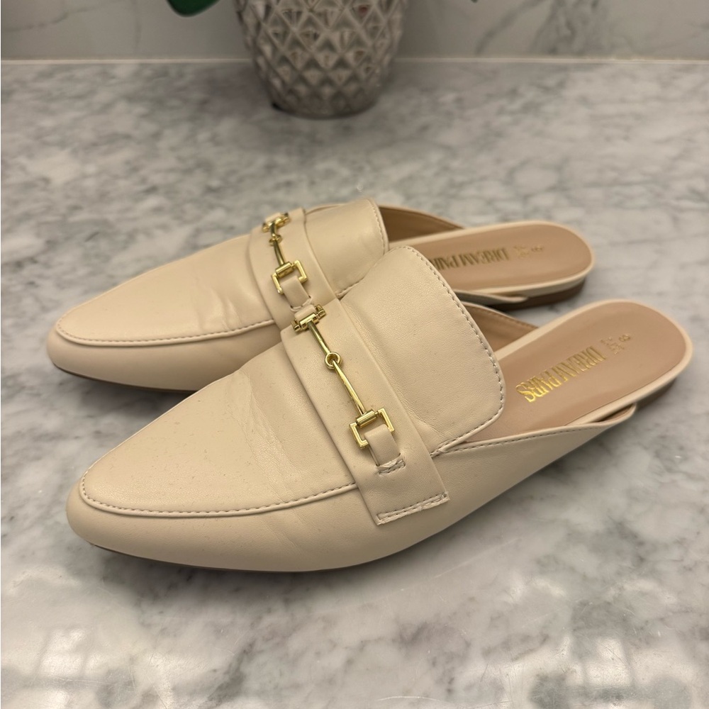 Dream Pairs Women’s Size 8 Cream Pointed Toe Horsebit Mule Loafer Flats